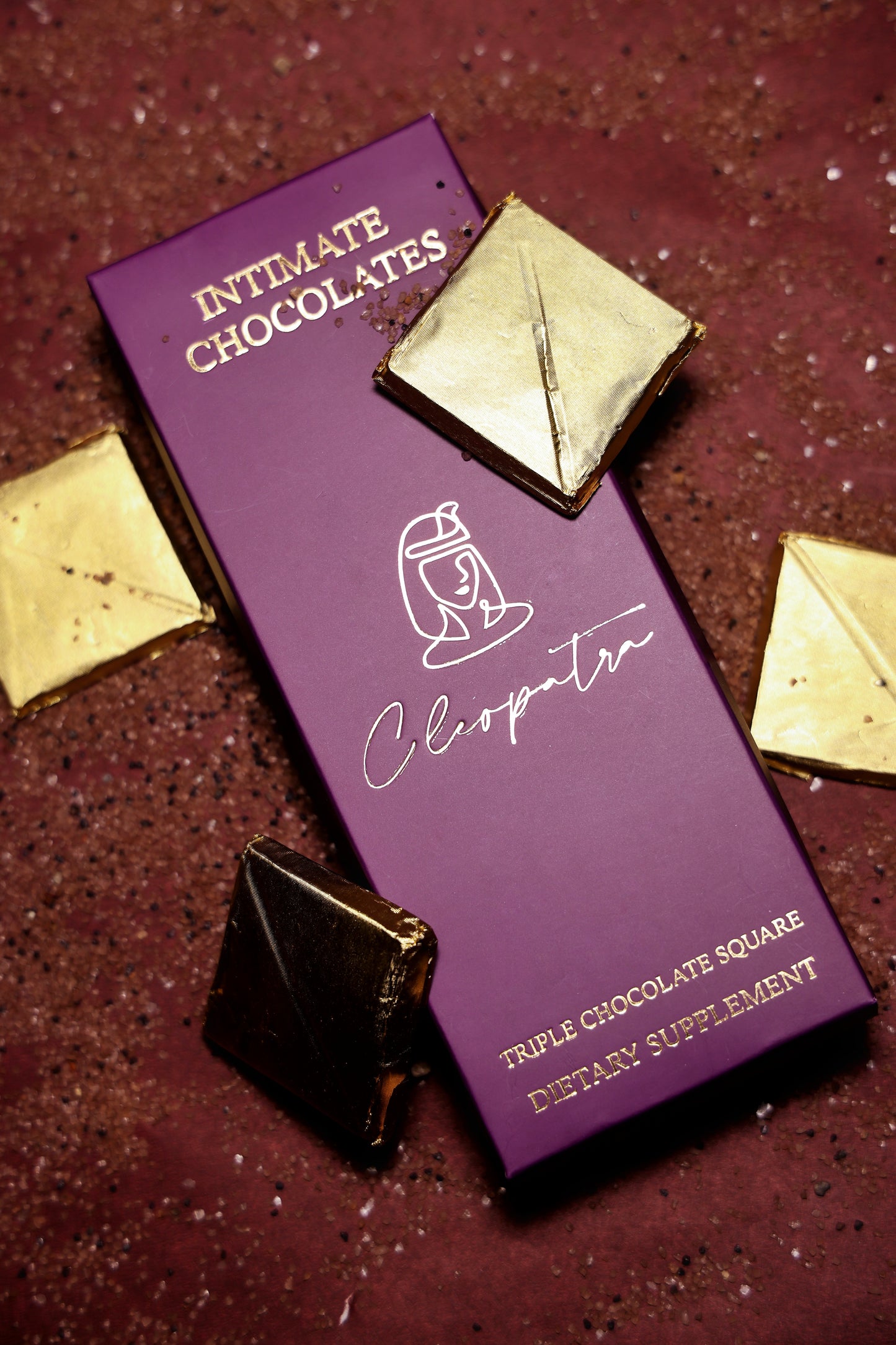 Cleopatra chocolate + dice + Cuffs